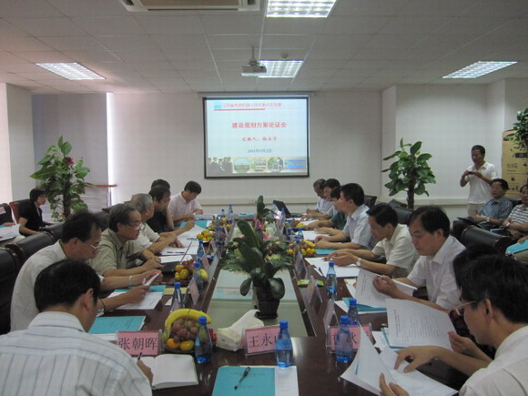 11.09.08 江苏省先进机器人技术重点实验室建设方案论证会圆满召开.jpg